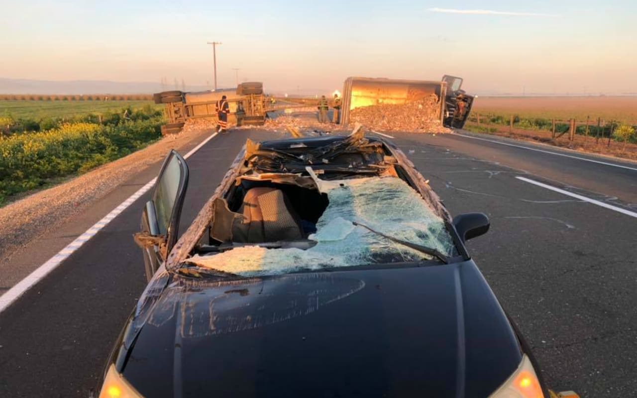 El accidente ocurrió cerca de la intersección de la Ruta Estatal 132 con la calle Paradise Road.