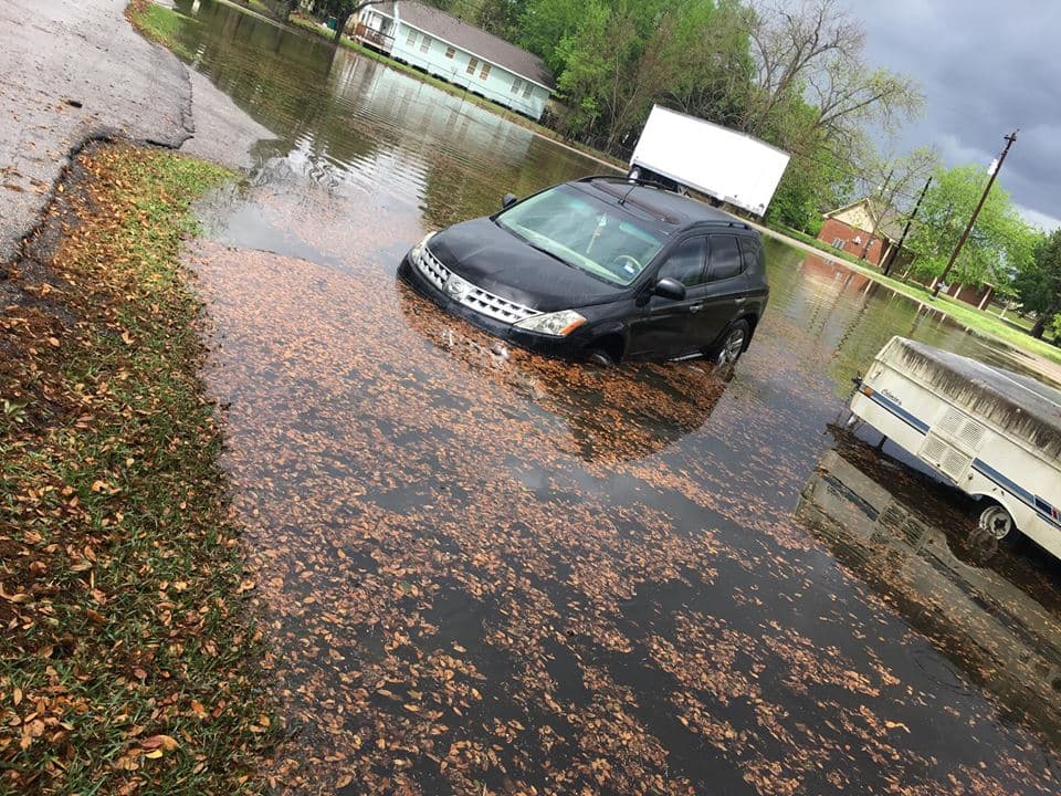 Destrozos e inundaciones causados por el mal tiempo en Houston.