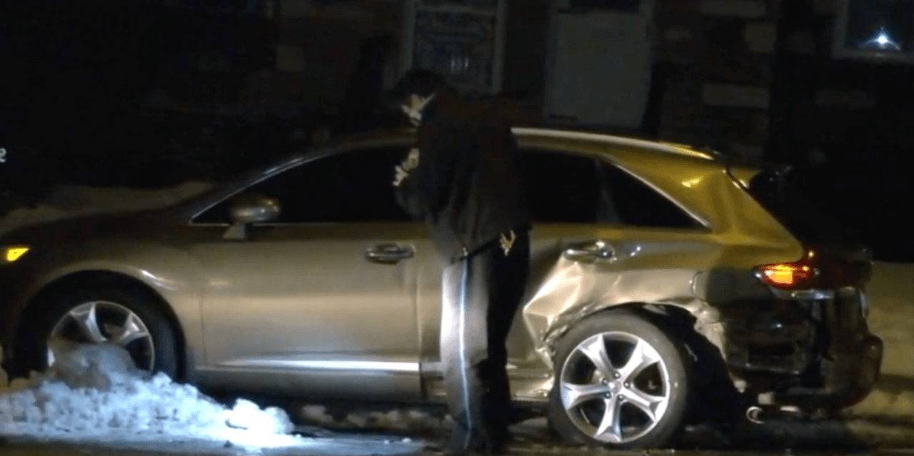 La mujer fue llevada al Centro Médico Einstein donde figuraba en estado crítico.