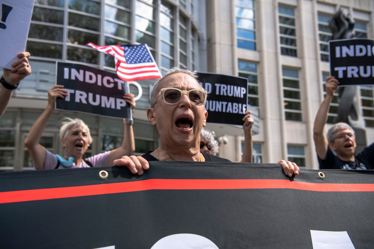 Supervisor especial que revisará documentos incautados a Trump promete un proceso ágil