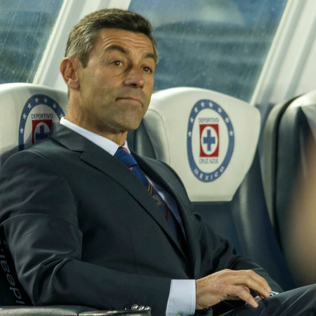 Cruz Azul empató en casa 1-1 contra Alebrijes de Oaxaca en el Estadio Azul y quedó con un pie fuera de la Copa MX, con cuatro puntos y diferencia negativa, esperando un auténtico milagro para seguir vivo.