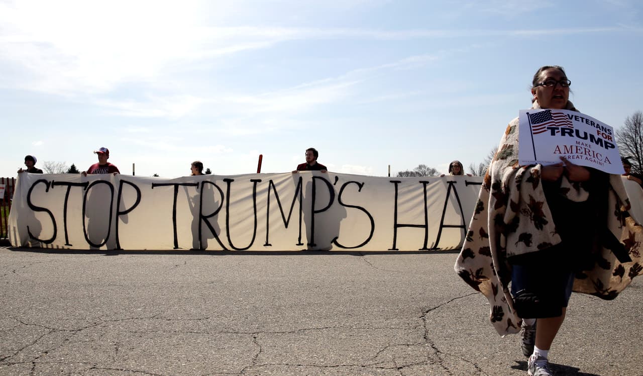 Protesta contra Trump en Janesville, Wisconsin