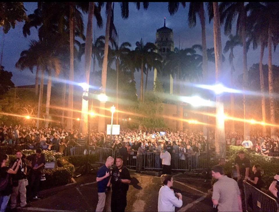 El senador por Vermont y pre candidato demócrata a la presidencia de los Estados Unidos tuvo tres eventos en Puerto Rico en los que demostró que su poder de convocatoria y su compromiso con la crisis fiscal de Puerto Rico quedaron evidenciados.