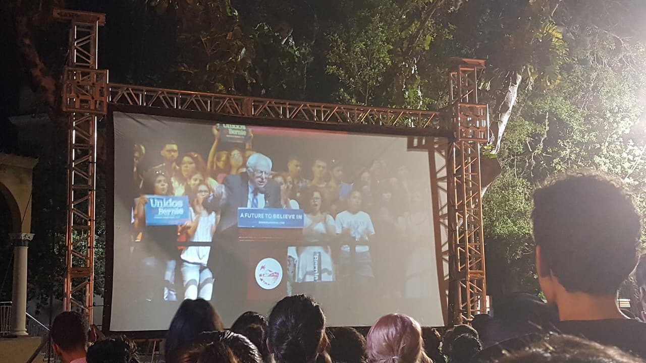 El senador por Vermont y pre candidato demócrata a la presidencia de los Estados Unidos tuvo tres eventos en Puerto Rico en los que demostró que su poder de convocatoria y su compromiso con la crisis fiscal de Puerto Rico quedaron evidenciados.