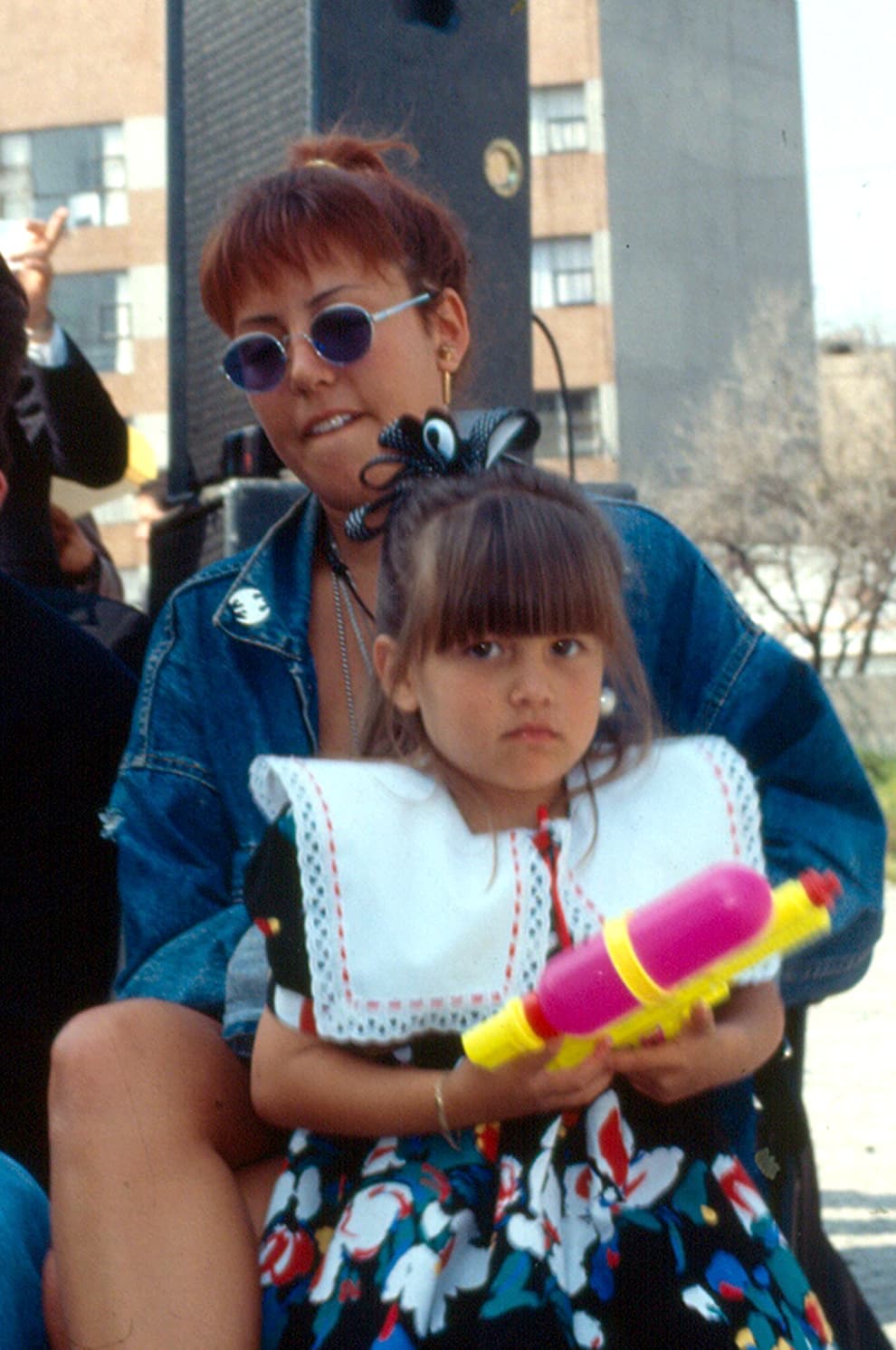 Durante años se rumoró que el cantante mexicano era padre de Michelle, la hija de Stephanie Salas, pero él no la reconoció por mucho tiempo.