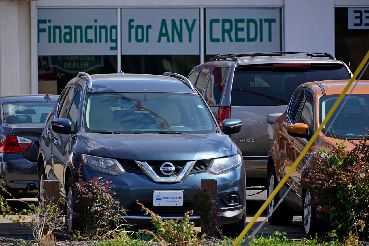 🔴
<b>Precios de los autos usados: -0.4% en julio frente a junio</b>
<br>
<br>Los precios de los autos usados se dispararon fuertemente en el pasado año, en medio de los problemas con las cadenas de suministros debido a la pandemia. Esos problemas ocasionaron una escasez de inventarios de vehículos nuevos y que muchos optaran por hacerse con autos o camionetas de segunda mano.