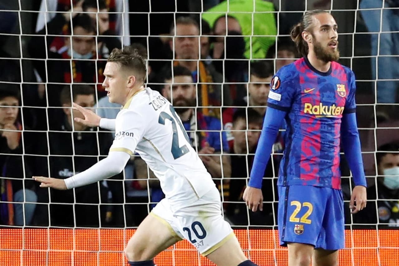 Barcelona empata ante el Napoli durante la ronda de Playoffs en la UEFA Europa League. Piotr Zielinski abrió el marcador al minuto 29’ del partido, pero Ferrán Torres se encargo de igualar el marcador con un penalti a favor al 59’.