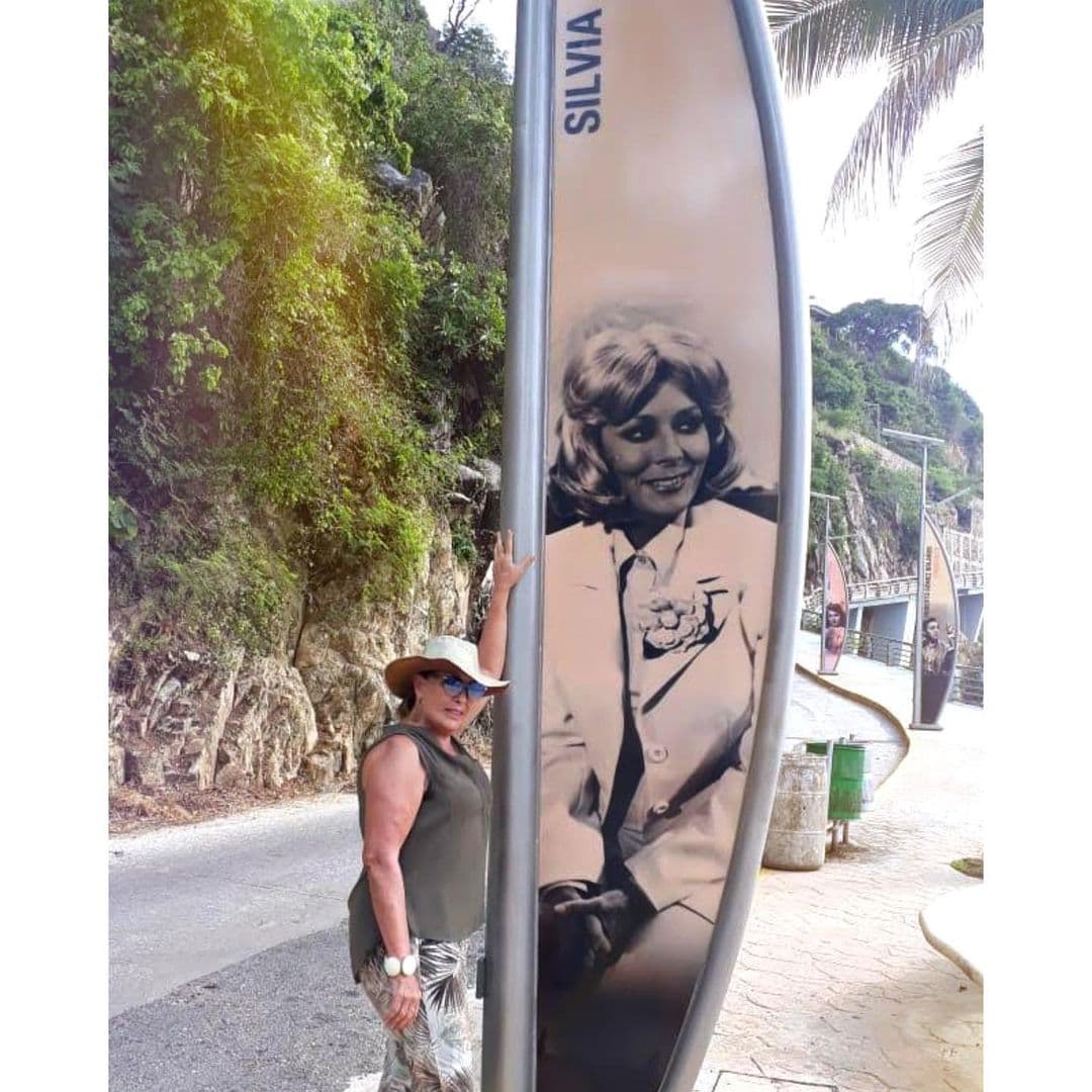 Con esta decisión Sylvia Pasquel se uniría a la lista de famosos que ya adelantaron que no tienen intención de vacunarse contra el covid-19.