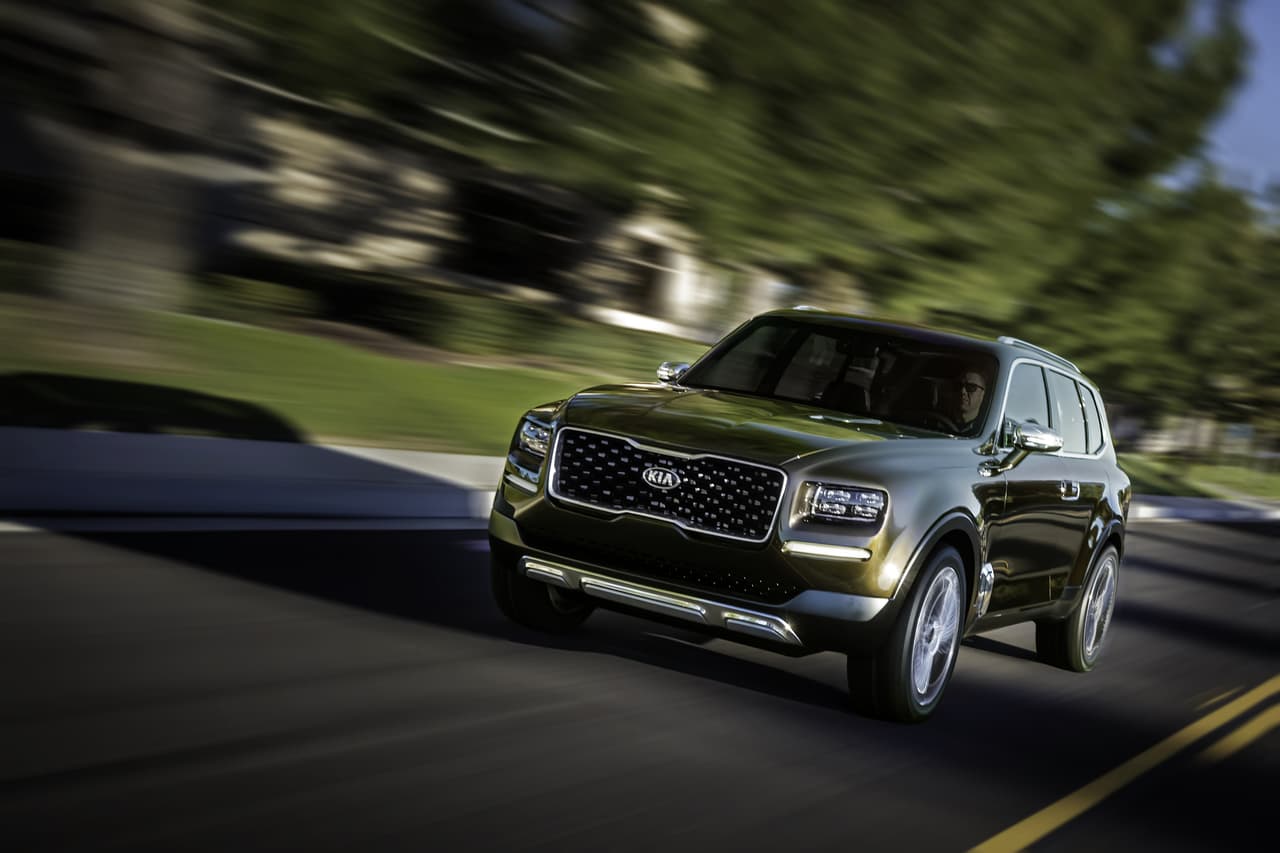el Kia Telluride Concept, un SUV que en nuestro repaso sobre lo que deja Detroit 2016 definimos como el auto más irrelevante del show estadounidense.