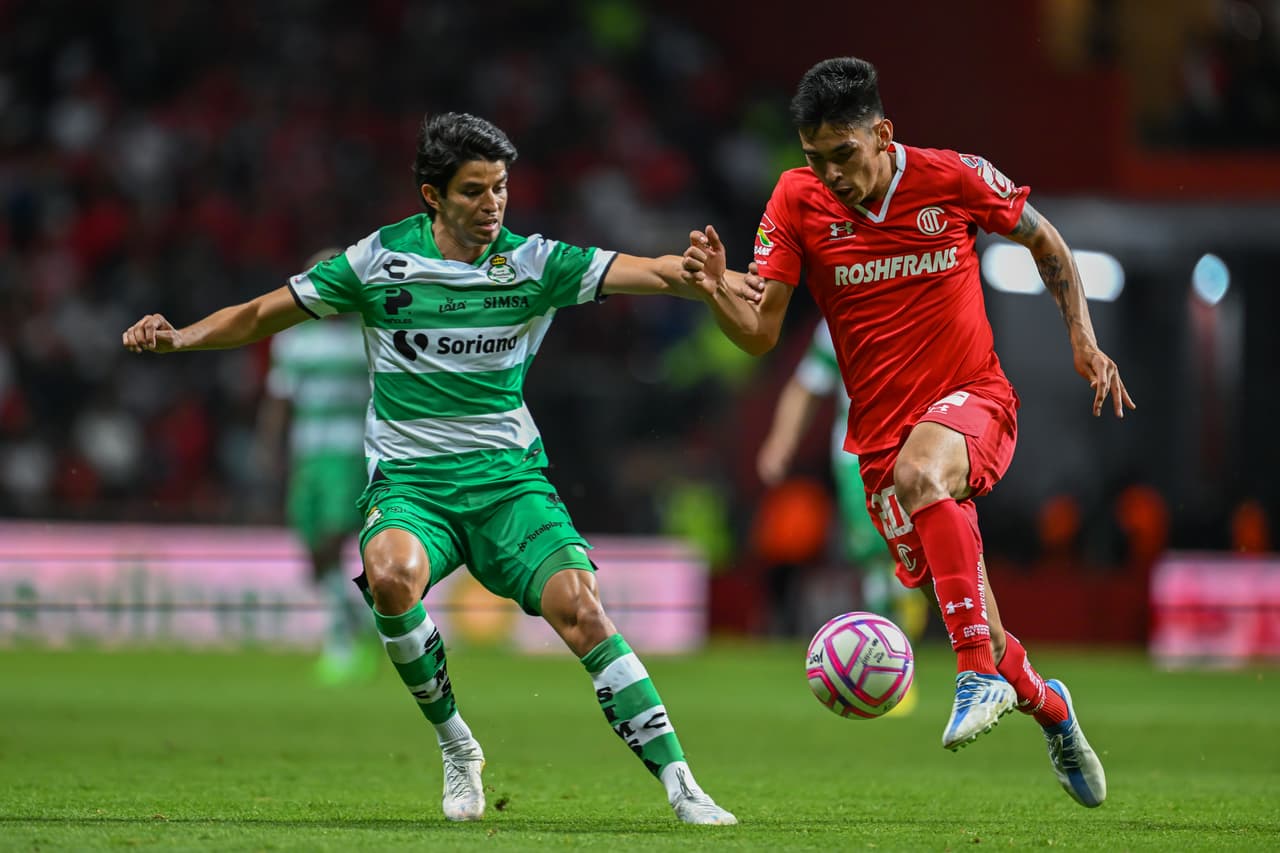 Con gol de último minuto el Toluca se llevó la victoria ante Santos en el juego de Ida de los Cuartos de Final.