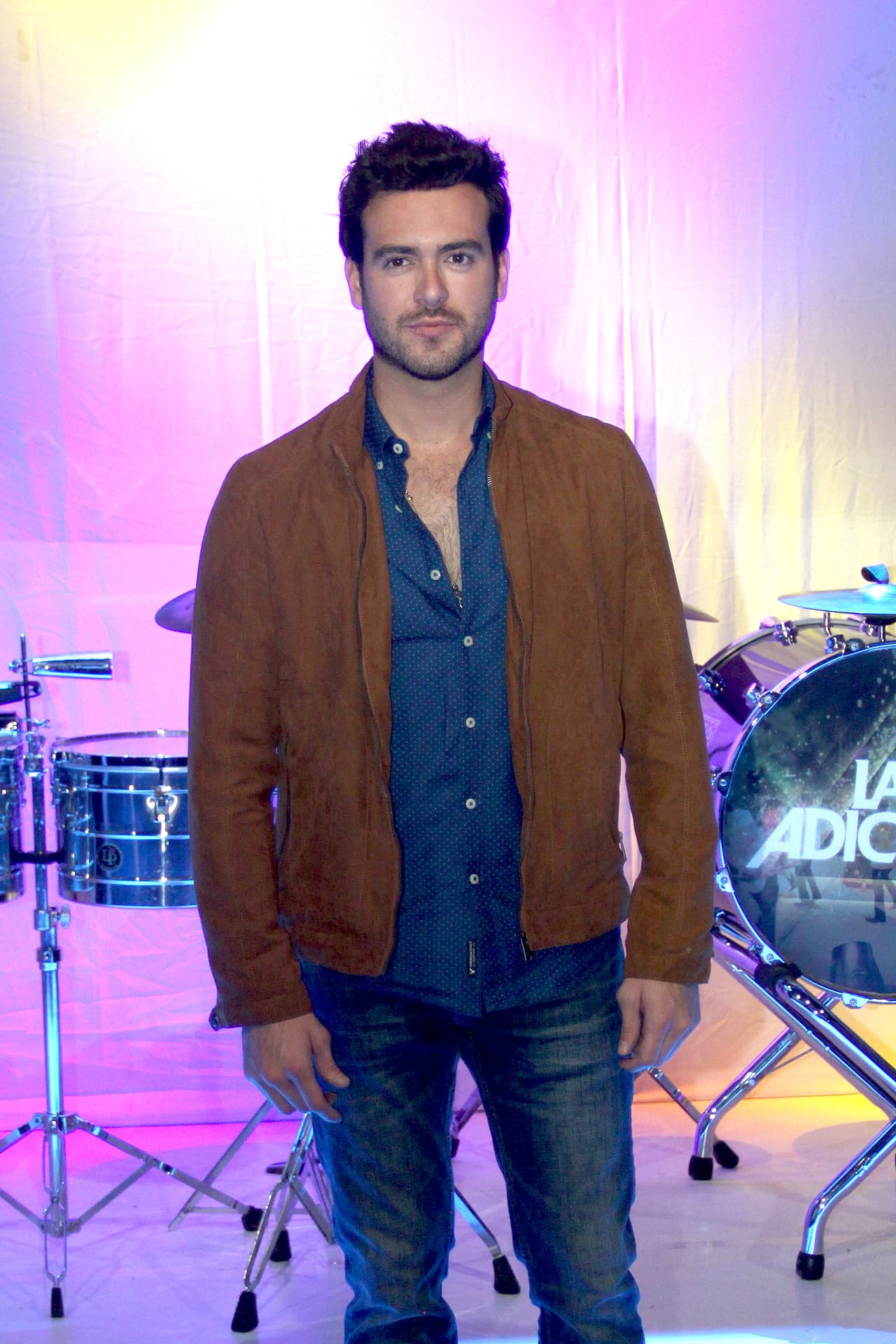 Desde su arresto domiciliario en Miami,
<b><a href="https://www.univision.com/temas/pablo-lyle" target="_blank">Pablo Lyle</a> </b>reapareció en Instagram gracias a una foto que publicó su esposa Ana Araujo.
<br>