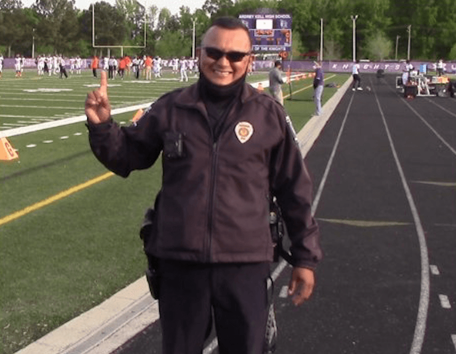 El oficial hispano tenía su retiro programado para febrero de 2022, pero falleció cuatro meses antes de su jubilación, indicó Dunlap.