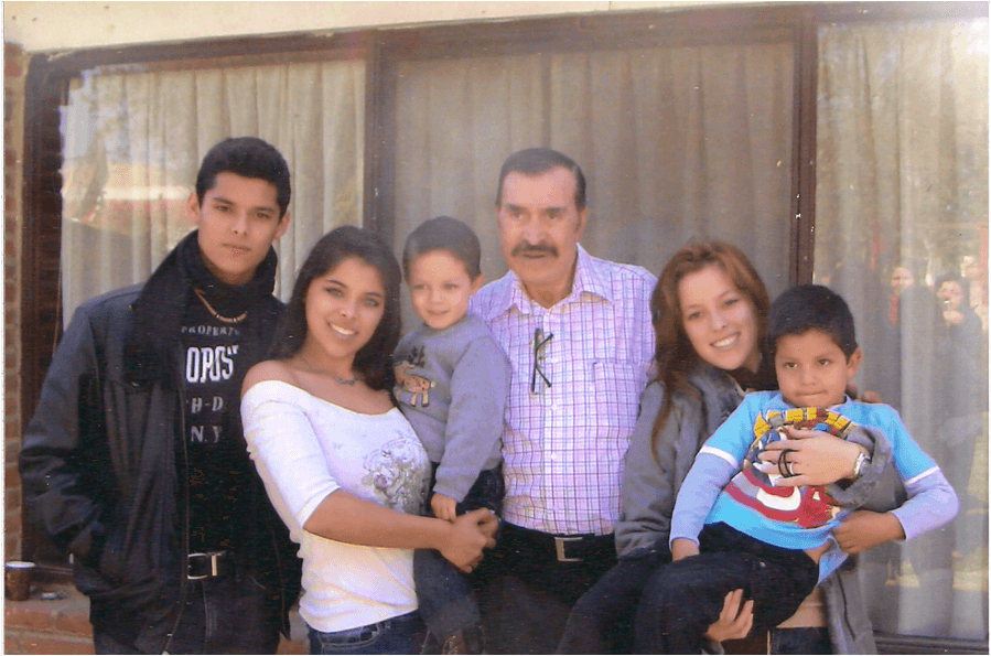 Uno de los chicos más lindos de La Banda sin duda. Mauricio busca triunfar y lograr que su padre esté orgulloso de él.