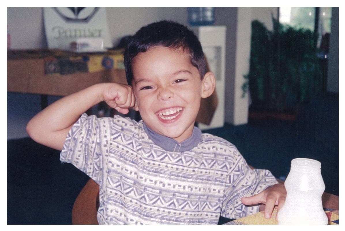 Uno de los chicos más lindos de La Banda sin duda. Mauricio busca triunfar y lograr que su padre esté orgulloso de él.