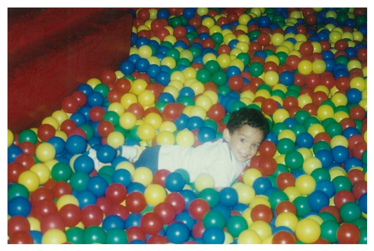 Uno de los chicos más lindos de La Banda sin duda. Mauricio busca triunfar y lograr que su padre esté orgulloso de él.