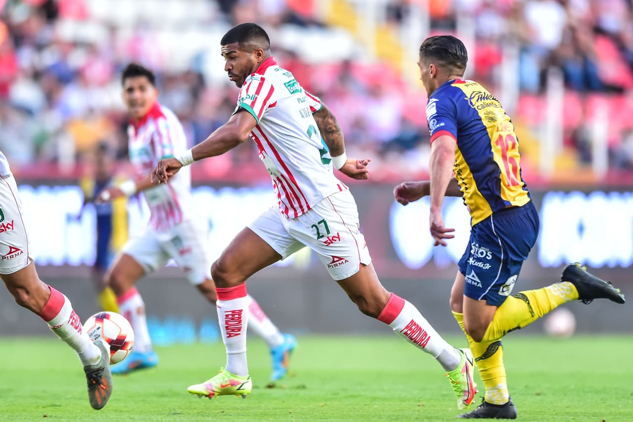 Por parte de Necaxa, Milton Giménez y Rodrigo Aguirre se discutieron con dobletes, mientras que de San Luis, Germán Berterame no se quedó atrás con sus dos goles para maquillar el resultado.