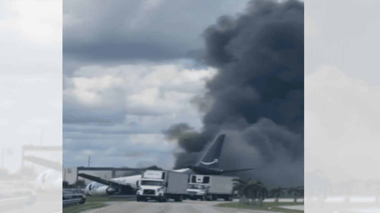 Avion de Amazon se accidenta en Miami.