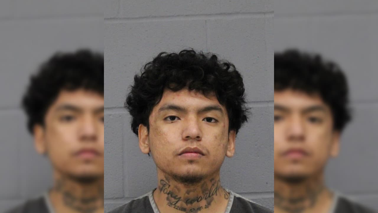 Arrestan a un hombre y dos jovenes por robo de vehículo