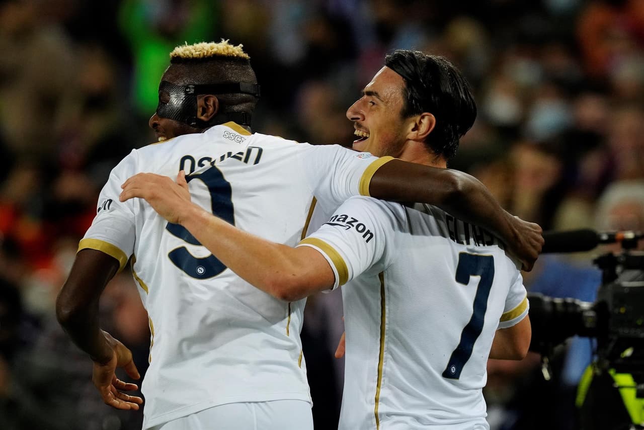 Barcelona empata ante el Napoli durante la ronda de Playoffs en la UEFA Europa League. Piotr Zielinski abrió el marcador al minuto 29’ del partido, pero Ferrán Torres se encargo de igualar el marcador con un penalti a favor al 59’.