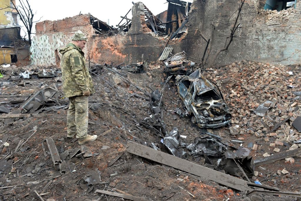 Los ataques contra objetivos militares y civiles en Mariupol han sido constantes desde que rusia comenzó su ofensiva sobre Ucrania.