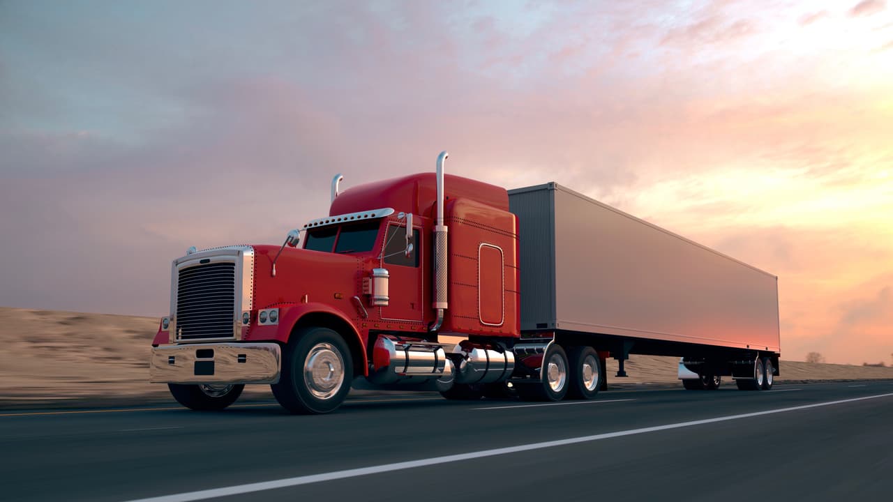 Cajas negras para camiones buscan seguridad vial pero causan descontento entre camioneros