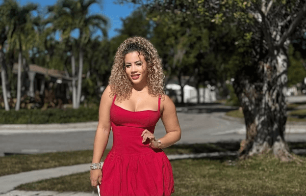 Flor Danay Hernández: del teatro escolar en Cuba a creadora de contenido en Miami