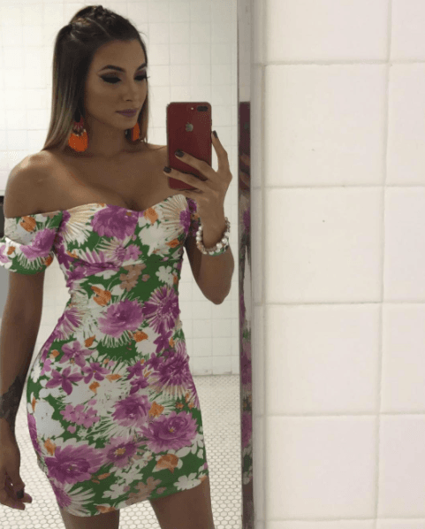 Son un accesorio imprescindible para este verano, atrévete a lucirlos de varios colores.