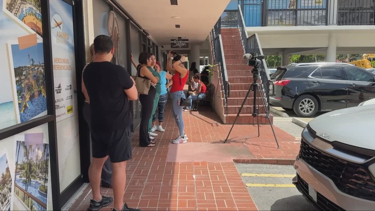 Cubanos de Miami denuncian estafa de agencia que vende viajes para reecontrarse con sus familias