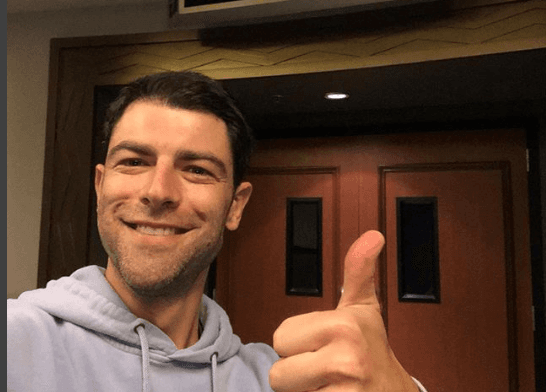 Por primera vez, Unidos Contra el Cáncer ofrecerá un show digital el 7 de septiembre bajo la conducción de Max Greenfield, quien estará compañado por Tyler Posey y Brenda Song. El evento comenzará a las 7:00 PM. ¡No te lo puedes perder!