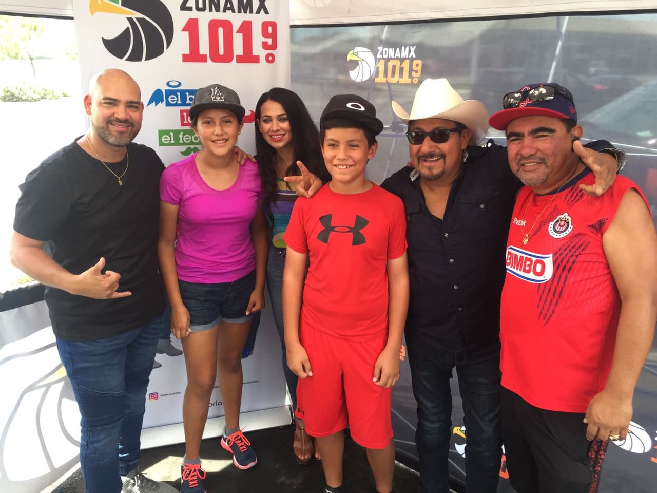 Los oyentes de Anaheim en California disfrutaron de un día lleno de sorpresas al lado de 'El Bueno, La Mala y El Feo'.