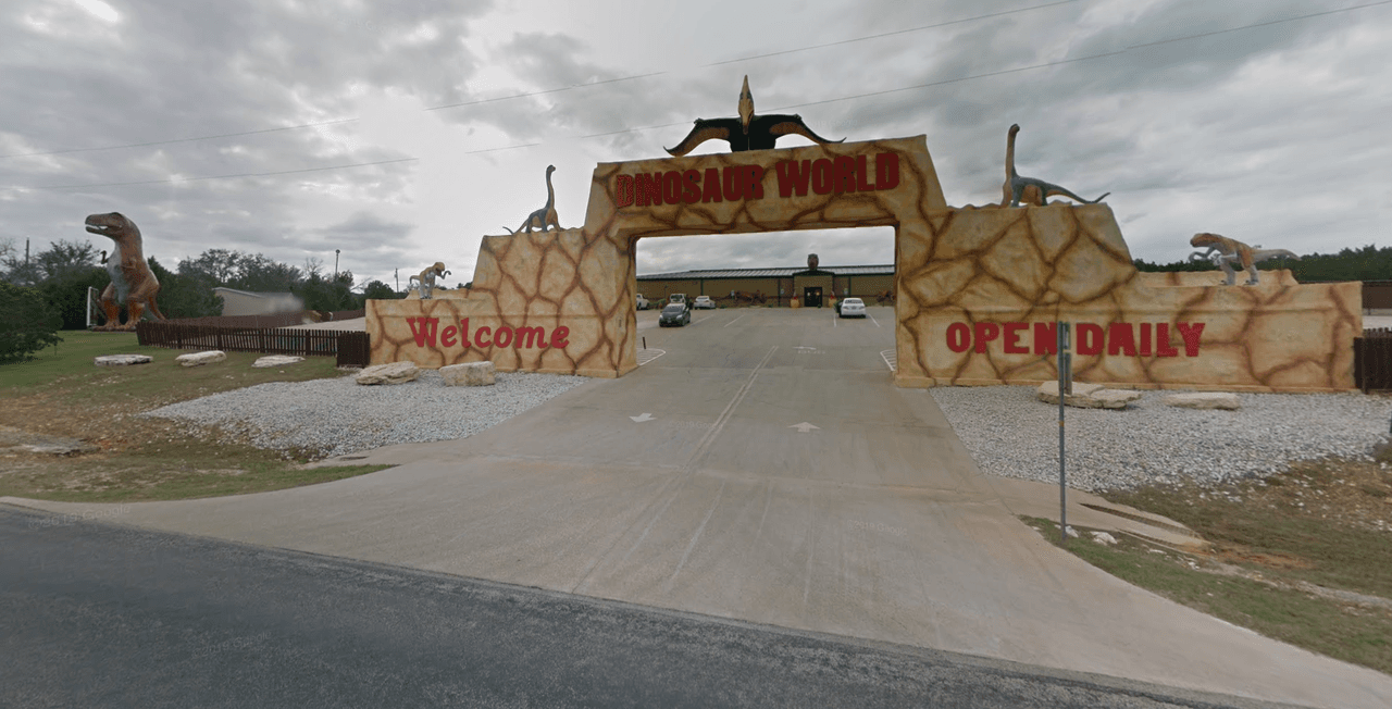 Dinasour Valley ha cerrado debido a la tormenta y a las condiciones peligrosas en las carreteras.