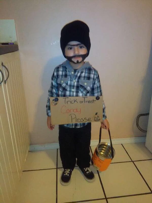 Usuarios de Univision Chicago compartieron fotos de sus disfraces de Halloween. Mira la galería con las fotos que nos enviaron.