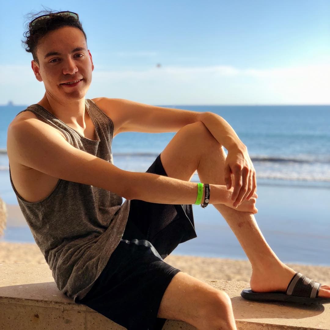 Pero nada ha sido fácil para el mexicano. A pesar de los éxitos cosechados, también reveló que ha tenido problemas emocionales.