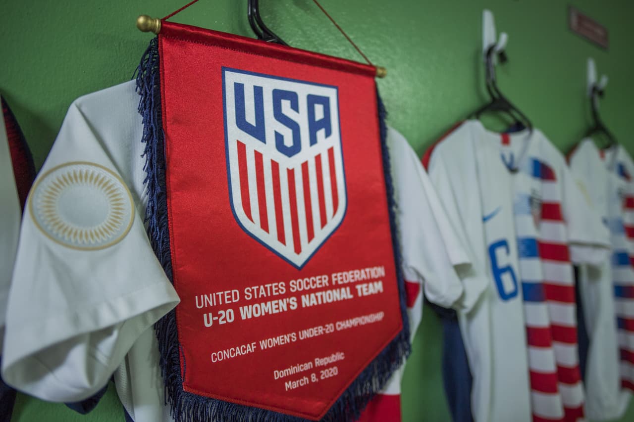Cuatro goles del equipo de las barras y las estrellas, destrona al Tri femenil, quien poseía este título. Sin embargo, ambos equipos ganan su clasificación al Mundial Sub-20 femenino.