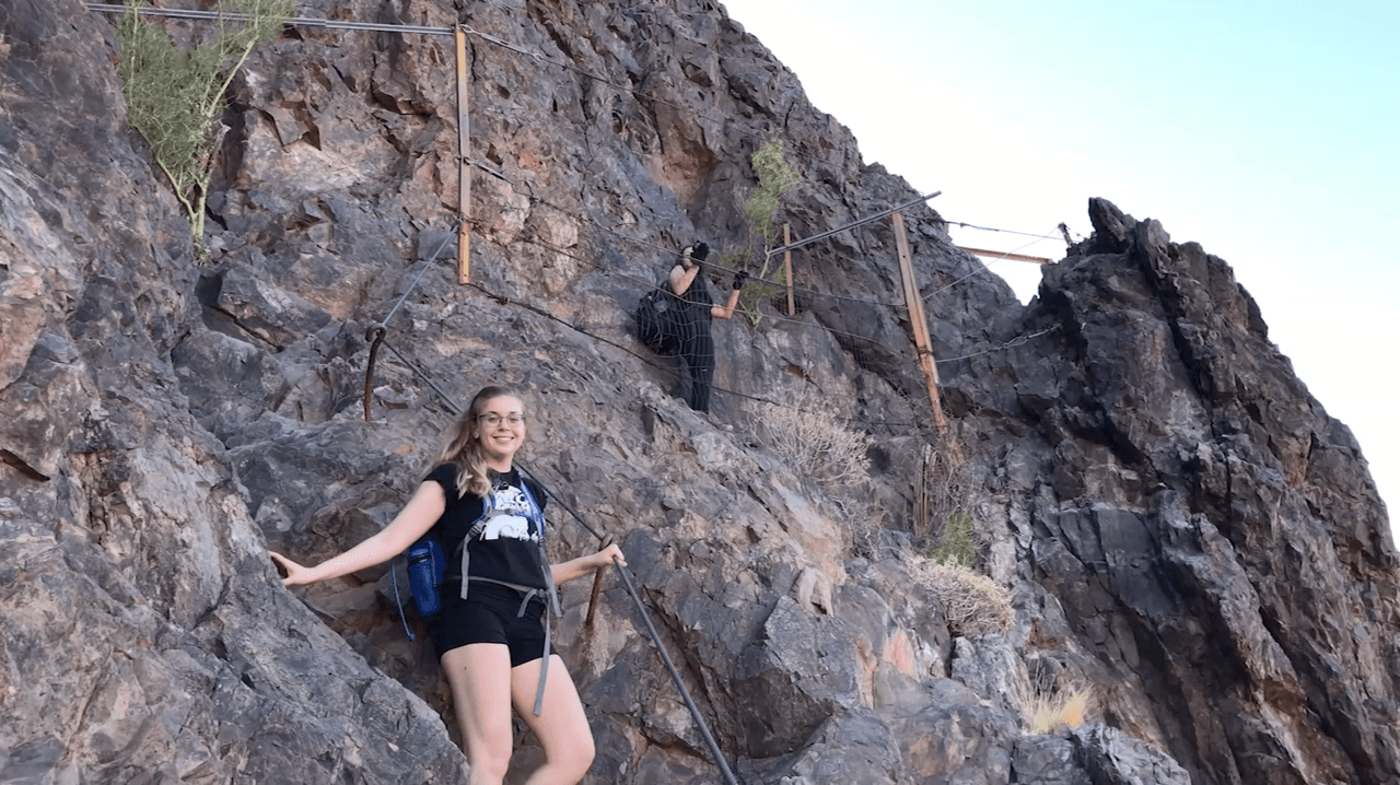 “Es increíble. Es mi primera vez aquí. ¡He subido montañas, bien arriba en dificultad!“, dijo una visitante de New Hampshire.
<br>