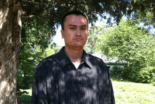 Inmigración indemnizará a ciudadano que fue detenido erróneamente en Illinois