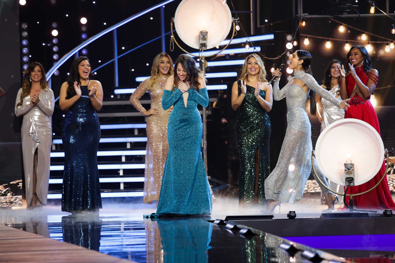 Un nuevo elemento entraba a la mansión y a la competencia.