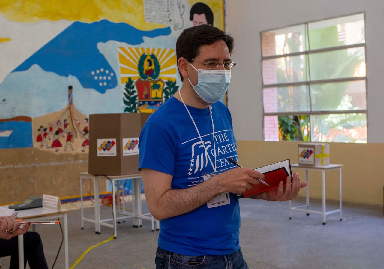 Los votantes escogerán a 23 gobernadores y 335 alcaldes.