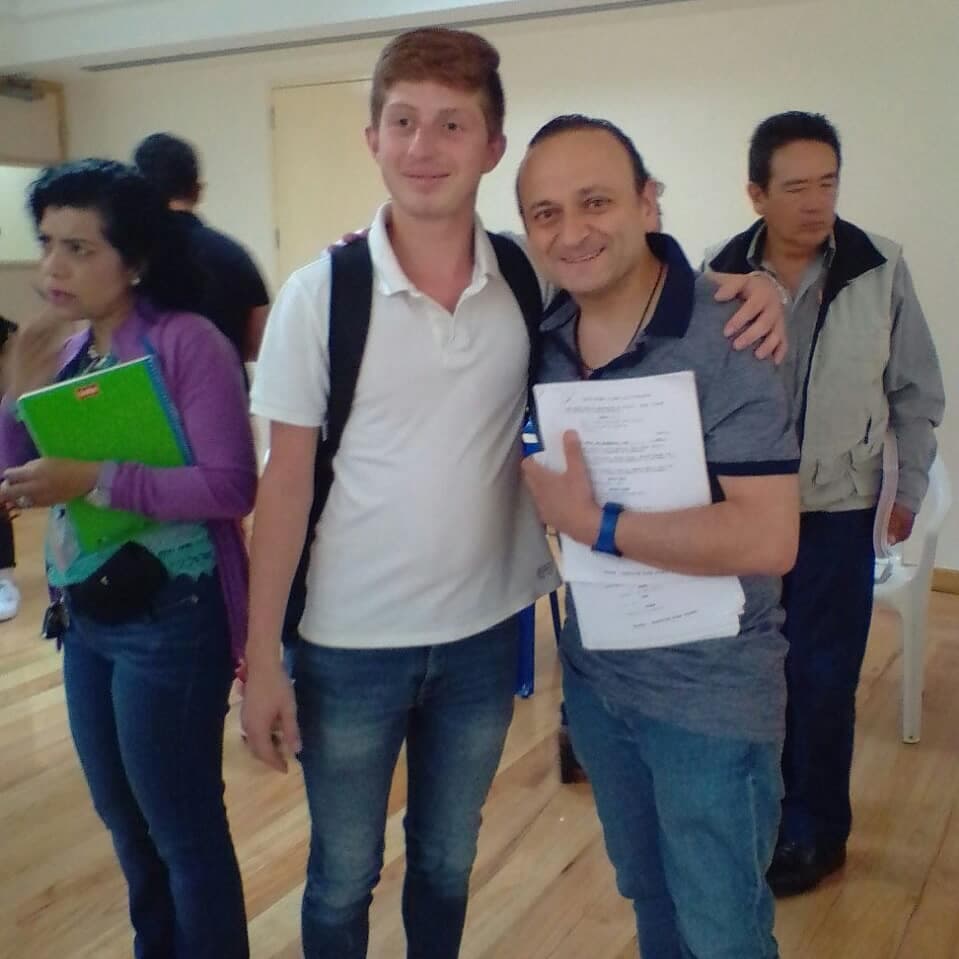 Vecinos se mantuvo en el aire de 2005 a 2008, y volvió a la televisión durante un par de meses en 2017.