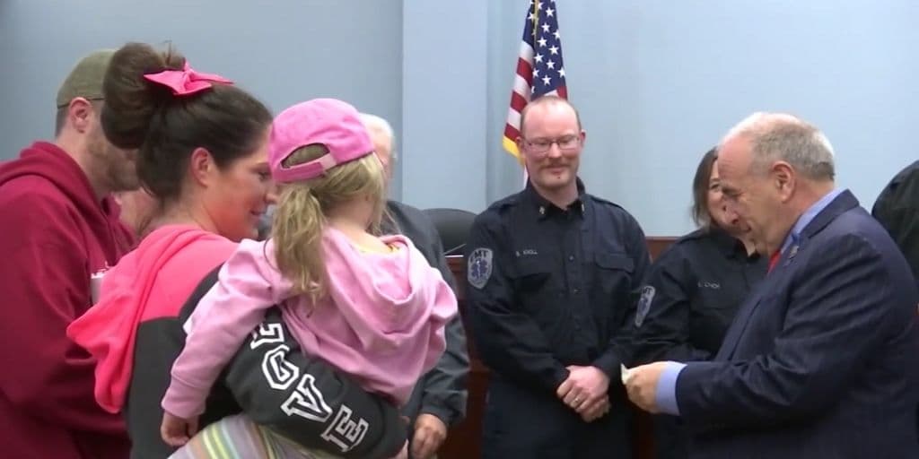 Dejando a un lado el heroísmo del momento, también es un hecho raro para Sea Isle. La familia y los socorristas recibieron un reconocimiento por parte de la ciudad.