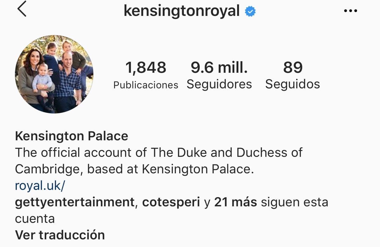 Resalta que aunque William y Kate tienen más seguidores en Instagram, en comparación con Harry y Meghan, los duques de Cambridge
<b> no fueron mencionados </b>en la revista Time
<b>.</b>