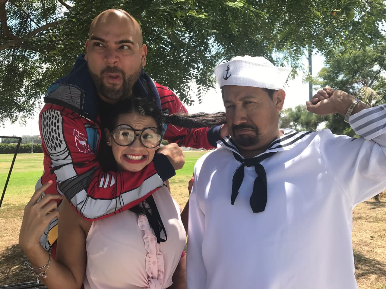 <a href="https://www.facebook.com/RaulElPelon/?fref=ts">Raúl 'El Pelón'</a>,
<a href="https://www.facebook.com/carlamedranoo/?fref=ts"> Carla Medrano </a>y
<a href="https://www.facebook.com/andresmaldonadoelfeo/?fref=ts">Andrés Maldonado</a> regresarán a las clases de la escuela por una buena razón en esta temporada.