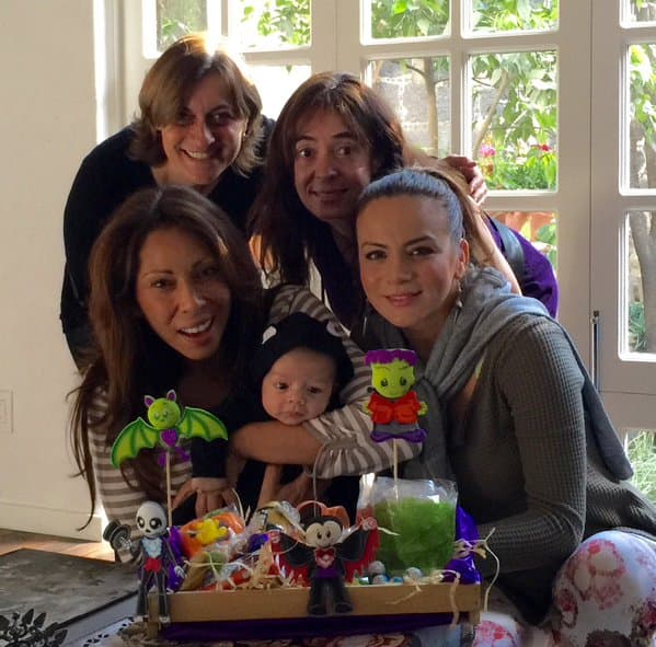 Y cada que pueden lo consienten como nunca.