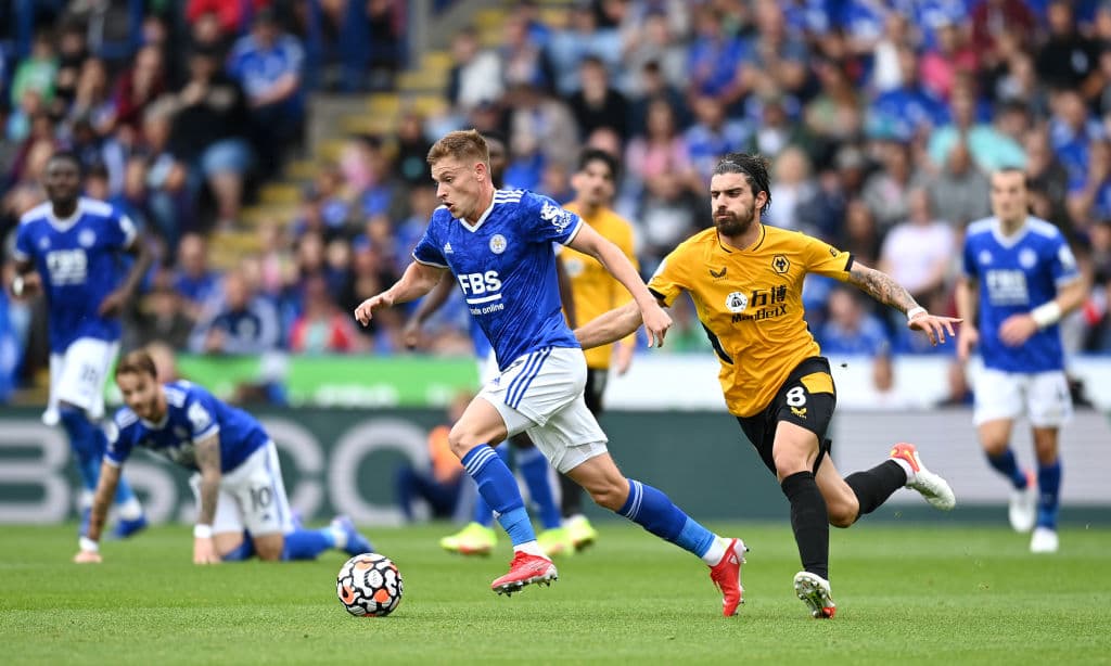 Wolverhampton cae ante el Leicester City por la mínima, durante la primera Jornada en la Premier League. Jamie Vardy fue el autor del gol al minuto 41'. El mexicano Raúl Jiménez regresa como titular después de su lesión.