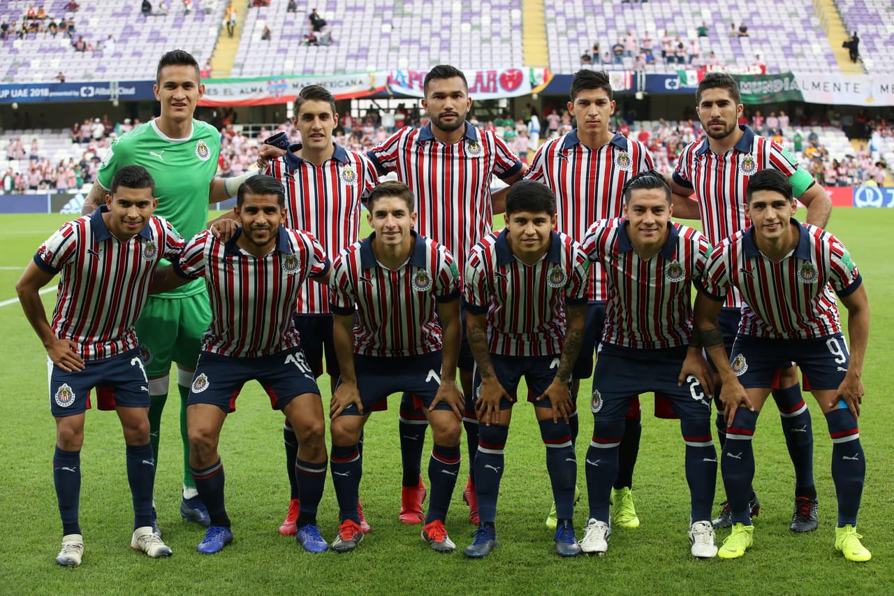 José Saturnino Cardozo formó en este debut con Gudiño, Van Rankin, Marín, Zaldívar, Pereira, Pineda, Ponce, Brizuela. López, Pérez y Pulido.