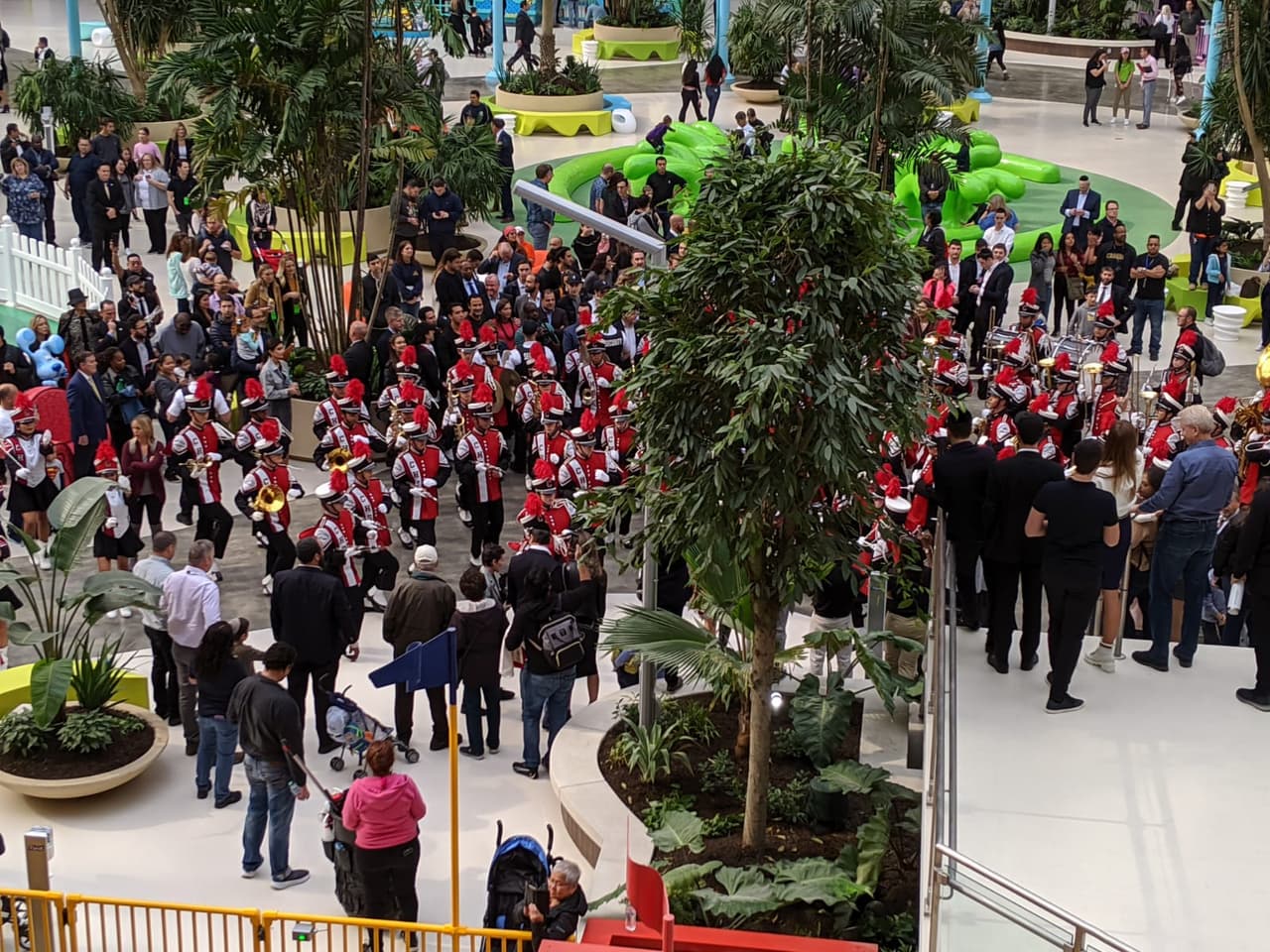 Las entradas tienen un precio de $39.99 (el boleto general, recomendado para quienes prefieren un viaje más relajado) y de $49.99 (el boleto de acceso total para aquellos interesados las experiencia más emocionantes). Los niños menores de 2 años podrán entrar gratis.