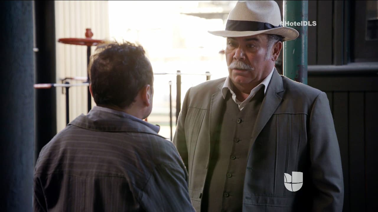 Por fin ha llegado al pueblo detective Ayala.