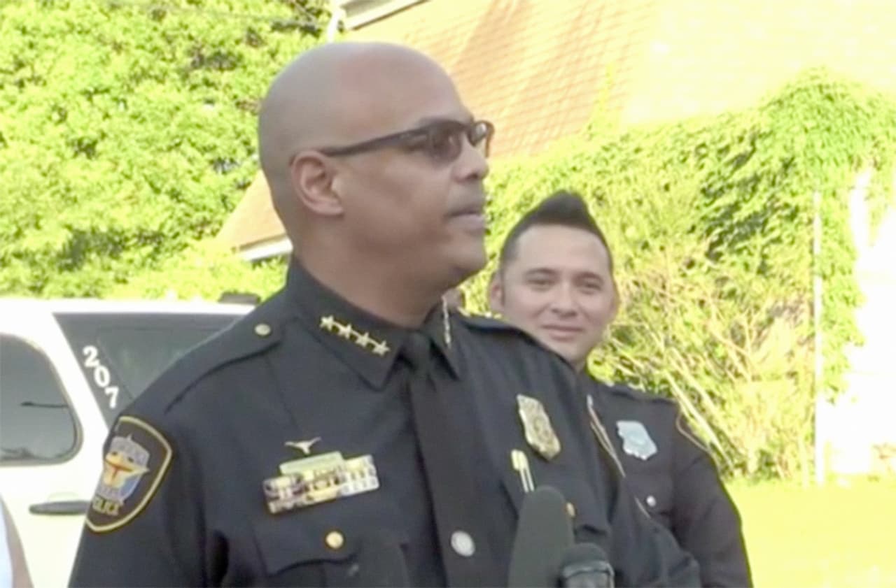 La Policía de Fort Worth también reconoció el trabajo de King.