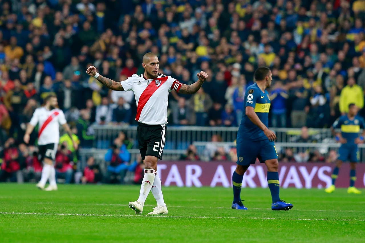 Es el último gran ídolo de River Plate, donde estuvo poco más de ocho años, vivió el descenso, ganó ligas, Sudamericana y Copa Libertadores.