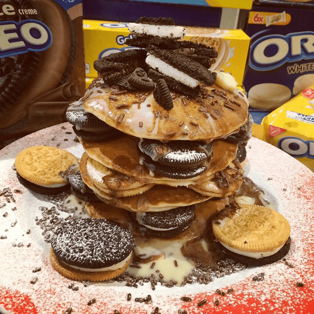 Las alocadas creaciones también tenían que estar en esta lista y con estos pancakes repletos de galletas
<b>'Oreo'</b> descubrirás tu amor por lo dulce.